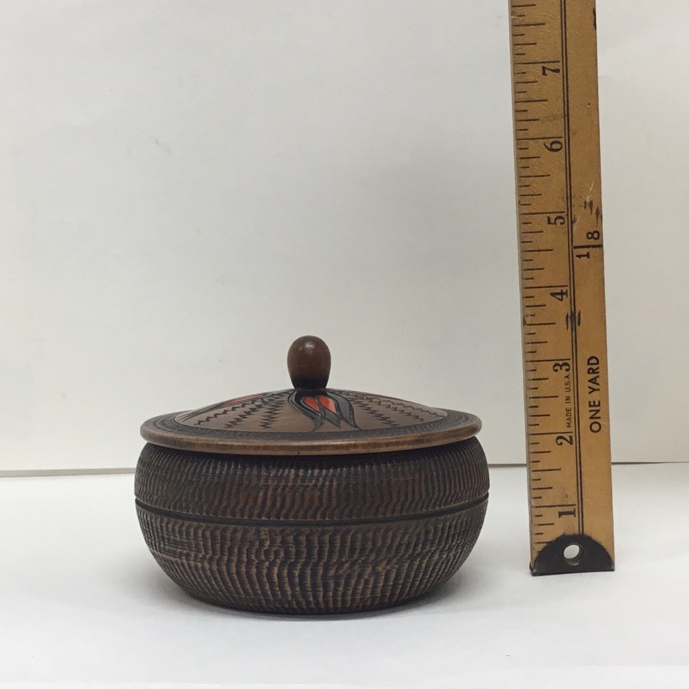 Vintage Wooden Trinket Box - Picture 6 of 6